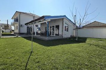 Vilă - 3 camere de vanzare NAVODARI - Constanta anunturi imobiliare Constanta