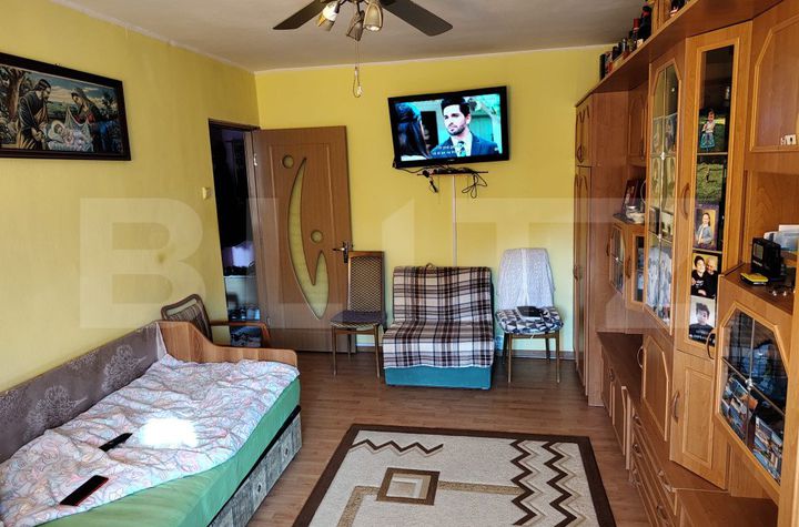 Apartament 3 camere de vanzare ORADEA - Bihor anunturi imobiliare Bihor
