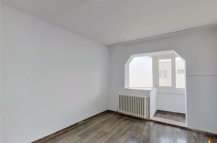 Apartament 3 camere de vanzare SACELE - Brasov anunturi imobiliare Brasov