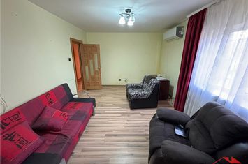 Apartament 3 camere de vanzare NORD - Vrancea anunturi imobiliare Vrancea