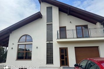 Vilă - 6 camere de vanzare RADAUTI - Suceava anunturi imobiliare Suceava