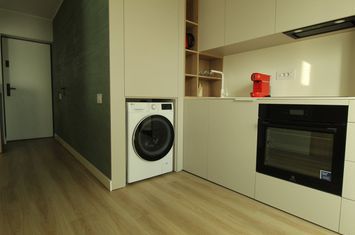 Piata Alba Iulia - Rond Alba Iulia - bloc mixt anunturi imobiliare Bucuresti