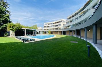 Apartament 3 camere | complex rezidential cu piscina exteriora | Iancu Nicolae anunturi imobiliare Bucuresti