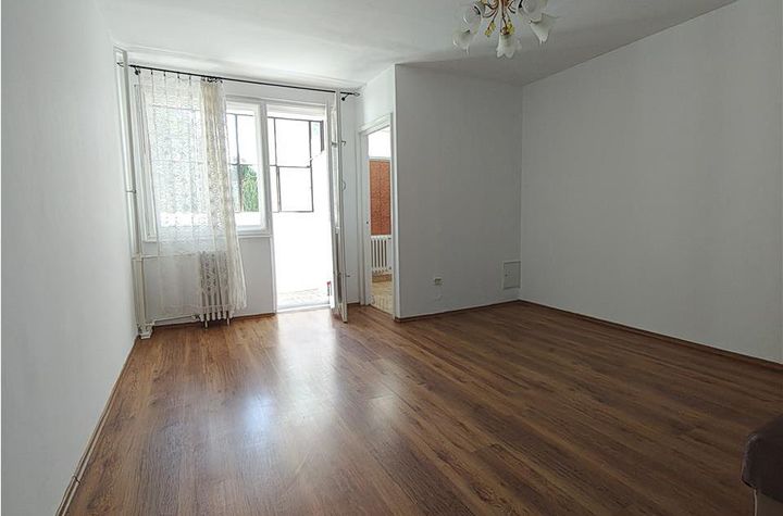 Garsonieră de vanzare MANASTUR - Cluj anunturi imobiliare Cluj