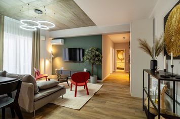 Apartament cu 3 camere de inchiriat EAS/Residence Clujului Oradea anunturi imobiliare Bihor