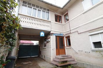 Casă - 3 camere de vanzare FAGARAS - Brasov anunturi imobiliare Brasov