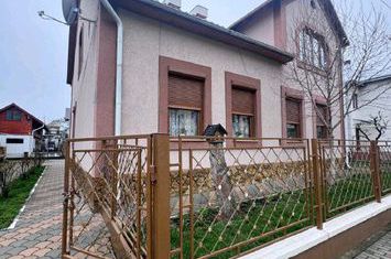 Vilă - 8 camere de vanzare RADAUTI - Suceava anunturi imobiliare Suceava