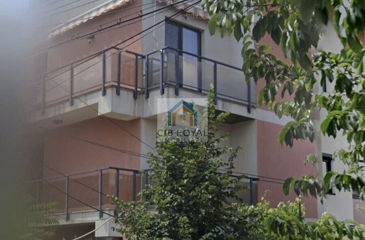 Inchiriez apartament 2 camere zona Grivita-1 Mai, Str. Soveja, TOTUL NOU, PRIMA INCHIRIERE dupa renovarea completa,curte proprie 28 m2, la 5 minute metrou 1 Mai, bloc 2016 tip boutique. anunturi imobiliare Bucuresti