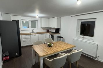 Casă - 3 camere de vanzare TIGLARI - Sibiu anunturi imobiliare Sibiu