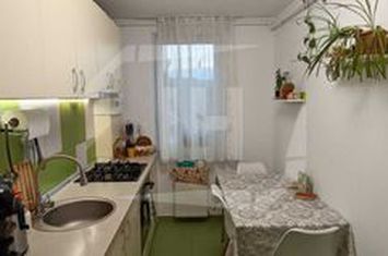 Apartament 3 camere de vanzare BACIU - Cluj anunturi imobiliare Cluj