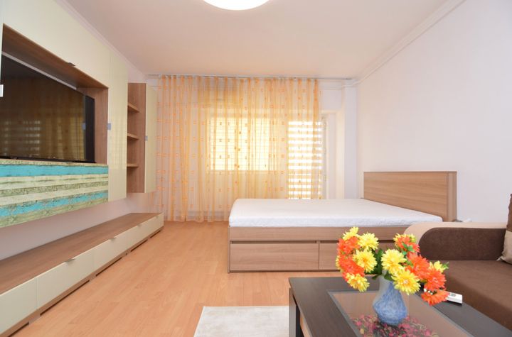 Garsonieră de inchiriat VITAN - Bucuresti anunturi imobiliare Bucuresti