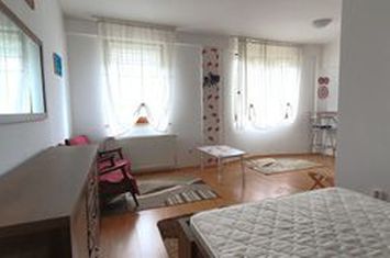 Inchiriez garsoniera pe Cetatea fetei in Floresti! anunturi imobiliare Cluj