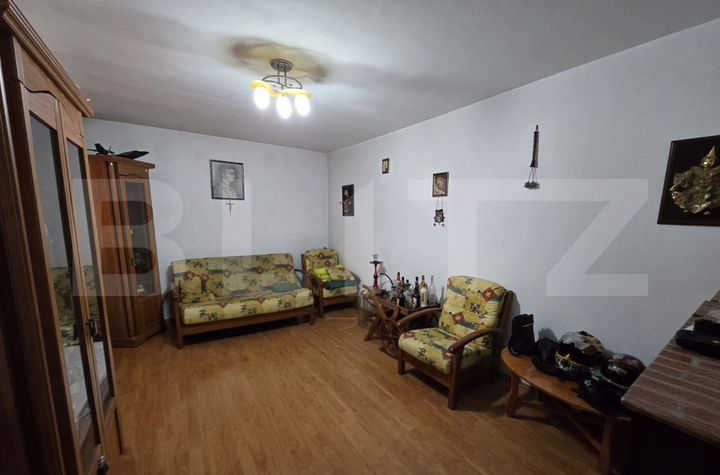 Apartament 2 camere de vanzare 1 MAI - Dolj anunturi imobiliare Dolj