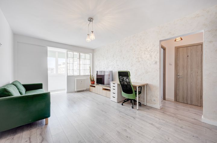 Apartament 2 camere de vanzare TITAN - Bucuresti anunturi imobiliare Bucuresti