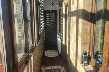 Apartament cu 3 camere de vânzare în Sinaia - Zona Furnica anunturi imobiliare Prahova