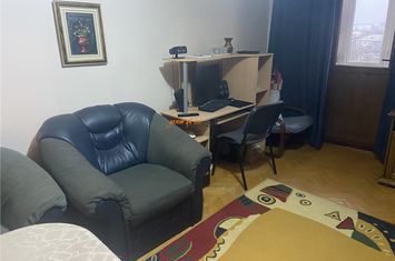 Apartament 3 camere de vanzare CENTRAL - Vrancea anunturi imobiliare Vrancea