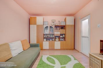 CALEA VITAN - OLIMPIA, GARSONIERA 36 MP TOTAL, PARTER anunturi imobiliare Bucuresti