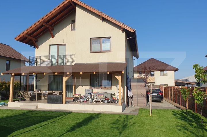 Vilă - 4 camere de vanzare TARLUNGENI - Brasov anunturi imobiliare Brasov