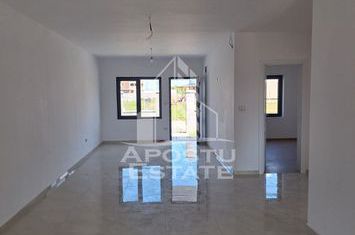 Duplex cu 3 camere situat in Bucovat,la 10 minute de Timișoara anunturi imobiliare Timis