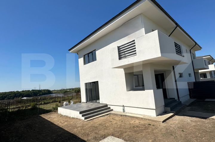 Vilă - 4 camere de vanzare PANTELIMON - Bucuresti anunturi imobiliare Bucuresti