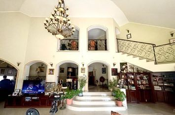 Pipera vila eleganta, spatioasa, garaj, piscina, gradina anunturi imobiliare Bucuresti