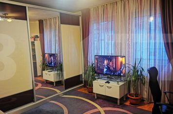 Apartament 4 camere de vanzare CLUJ-NAPOCA - Cluj anunturi imobiliare Cluj