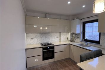 Apartament 2 camere de inchiriat RADAUTI - Suceava anunturi imobiliare Suceava