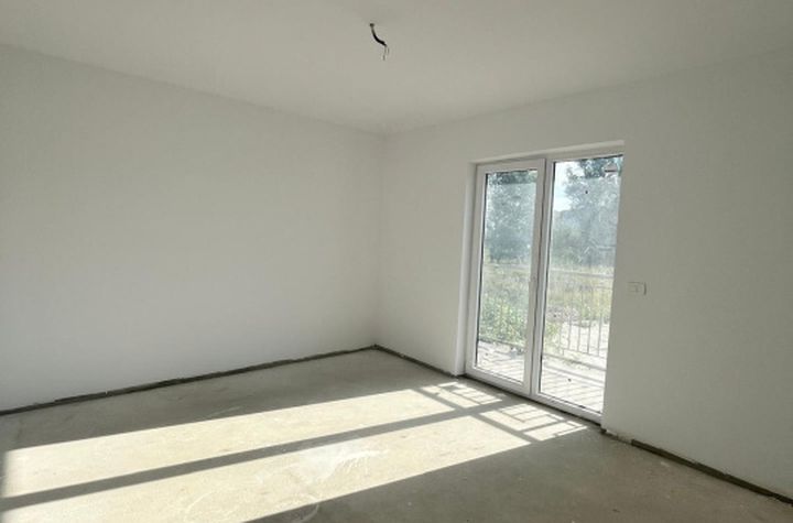Apartament 3 camere de vanzare RADAUTI - Suceava anunturi imobiliare Suceava