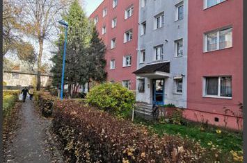 Apartament 3 camere de vanzare GRIVITEI - Brasov anunturi imobiliare Brasov