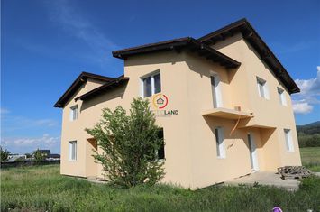 Casă - 8 camere de vanzare CRISTIAN - Brasov anunturi imobiliare Brasov