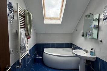 Apartament 2 camere de vanzare RADAUTI - Suceava anunturi imobiliare Suceava