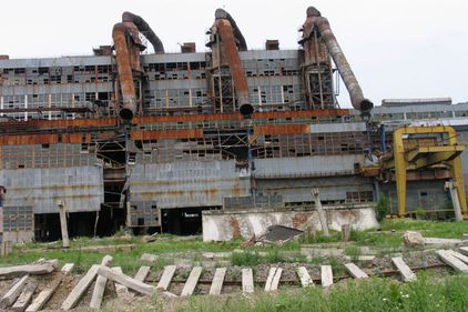 UE ne cere să scăpăm de fabricile şi uzinele abandonate din Bucureşti