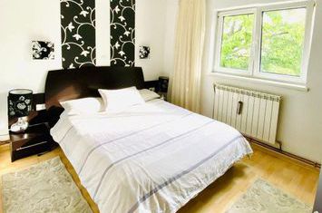 Apartament 4 camere de vanzare RADAUTI - Suceava anunturi imobiliare Suceava