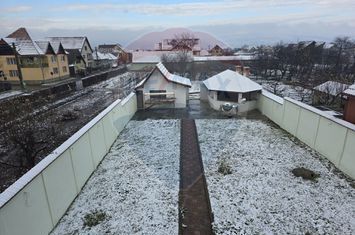 CASĂ SPAȚIOASĂ ȘI PRIMITOARE ÎN CENTRUL ORAȘULUI  AVRIG JUD,  SIBIU anunturi imobiliare Sibiu
