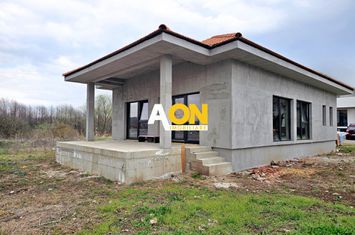 Casa nouă 123 mp utili, semifinisată, 535 mp teren, pod mansardabil anunturi imobiliare Alba