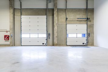 4646 mp - Hala industriala de inchiriat in Parc Industrial Arad anunturi imobiliare Arad