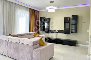 Apartament luxos cu 3 camere si parcare in Prima Arena anunturi imobiliare Bihor