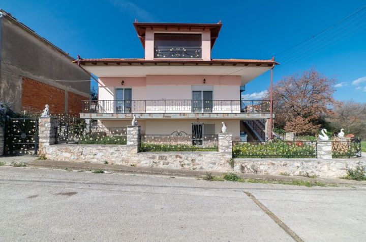 Casă 208 mp în Neos Xerias anunturi imobiliare Grecia