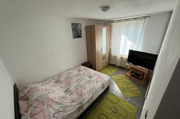 Casă - 4 camere de vanzare SURA MARE - Sibiu anunturi imobiliare Sibiu