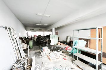 200 mp - trafic intens - stradal vitrina - Piata Garii anunturi imobiliare Mures