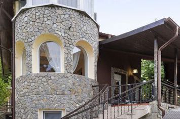 Vilă - 6 camere de vanzare CORNU - Prahova anunturi imobiliare Prahova