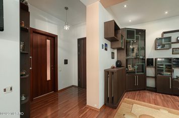 Apartament 2 camere de vanzare PRELUNGIREA GHENCEA - Bucuresti anunturi imobiliare Bucuresti