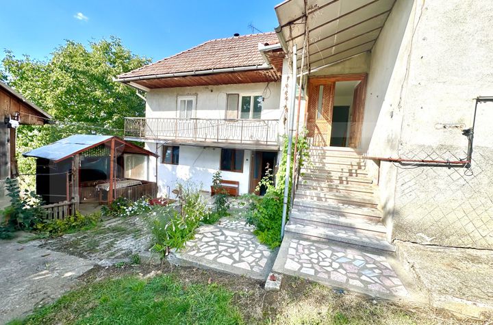 Vilă - 5 camere de vanzare CUGIR - Alba anunturi imobiliare Alba
