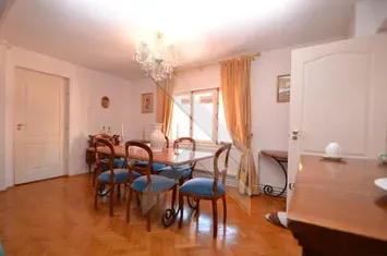 Apartament 3 camere de inchiriat COTROCENI - BUCURESTI anunturi imobiliare BUCURESTI