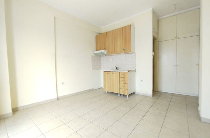 Studio 22 mp, etaj 4 în Saranda Martires (Serres) anunturi imobiliare Grecia