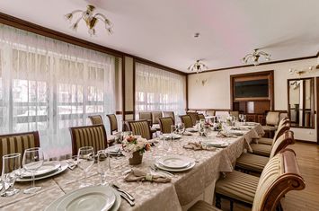Oportunitate exclusivă de investiție: Hotel Best Western Central Arad anunturi imobiliare Arad