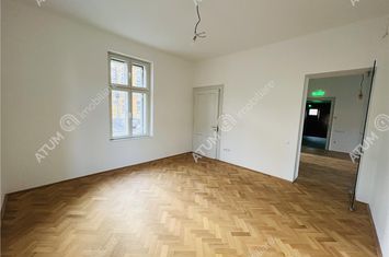 Vilă - 11 camere de vanzare CENTRAL - Sibiu anunturi imobiliare Sibiu