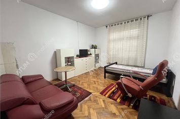 Casă - 4 camere de vanzare CALEA POPLACII - Sibiu anunturi imobiliare Sibiu