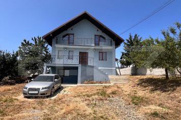 Vilă - 4 camere de vanzare SUCEAVA - Suceava anunturi imobiliare Suceava