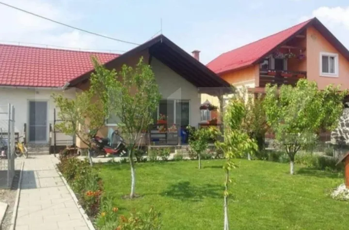 Casă - 3 camere de vanzare ERNEI - Mures anunturi imobiliare Mures